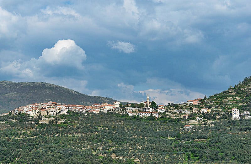 A breautiful panorama view of Chiusanico