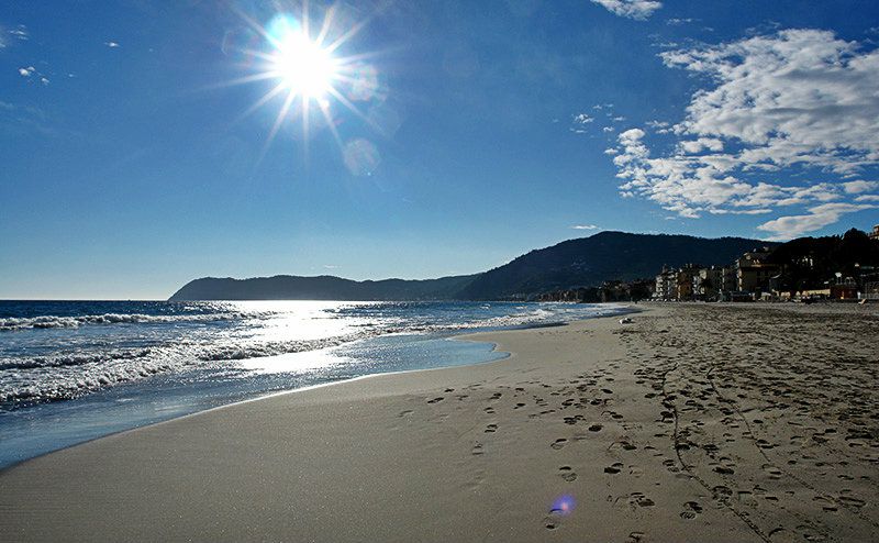 A beautiful sandy beach of Alassio