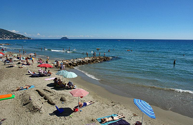 A wonderful view of a beach in laigueglia