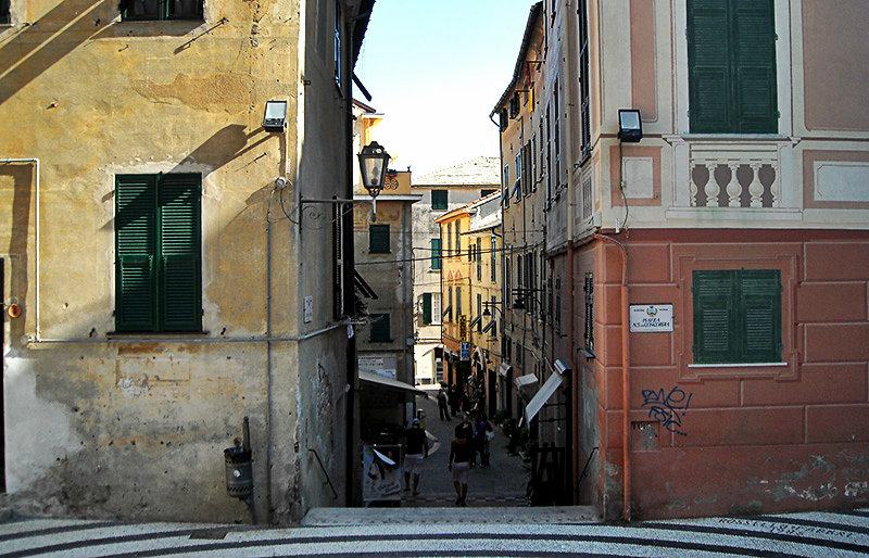 A romantic street in Albisola, Ligurien