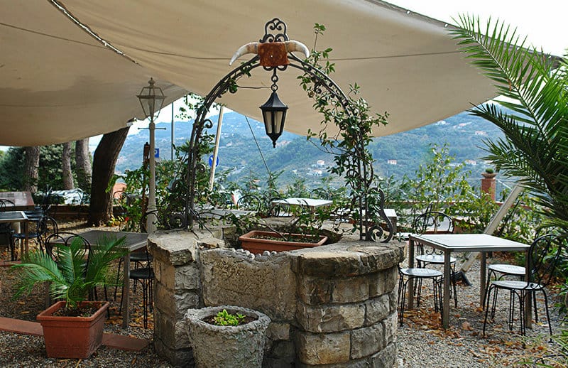 A beautiful restaurant in the town center of Diano Castello