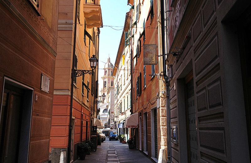 A romantic street of Rapallo
