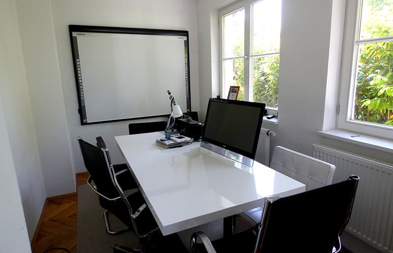 Meeting room at BlumenRiviera GmbH