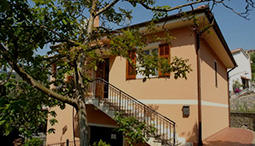 Choose a holiday house in Liguria